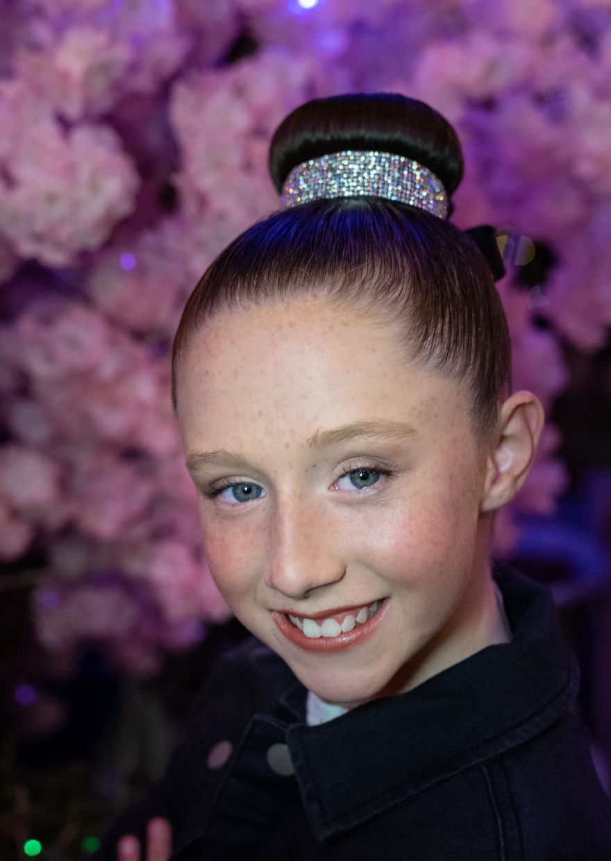 Tessence Designed Rhinestone Bun Wrap