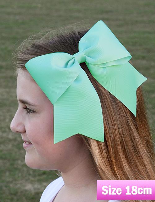 Tail Bow