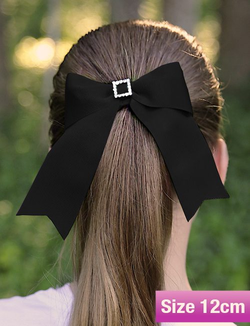 Tail Bow